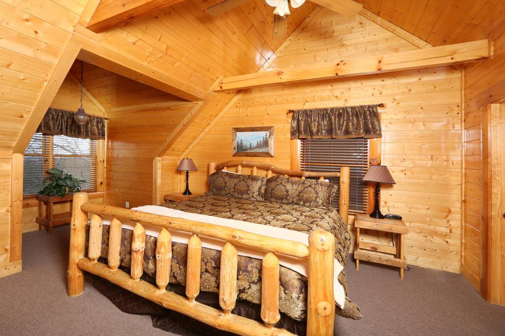 Rising Eagle Lodge - Eight Bedroom พิเจนฟอร์จ ภายนอก รูปภาพ