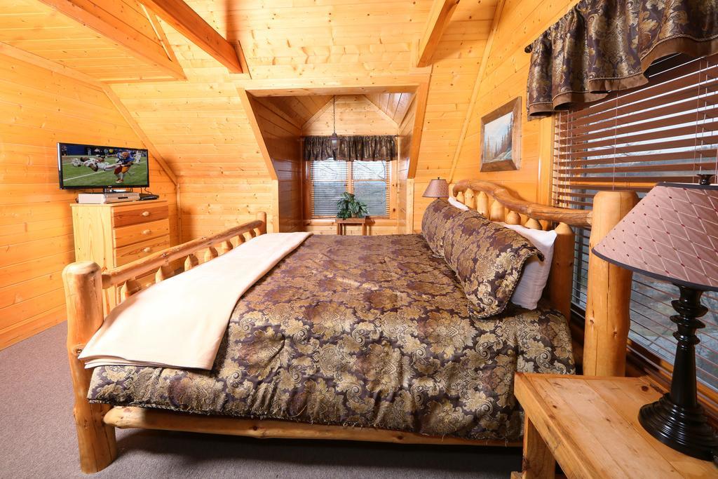 Rising Eagle Lodge - Eight Bedroom พิเจนฟอร์จ ภายนอก รูปภาพ
